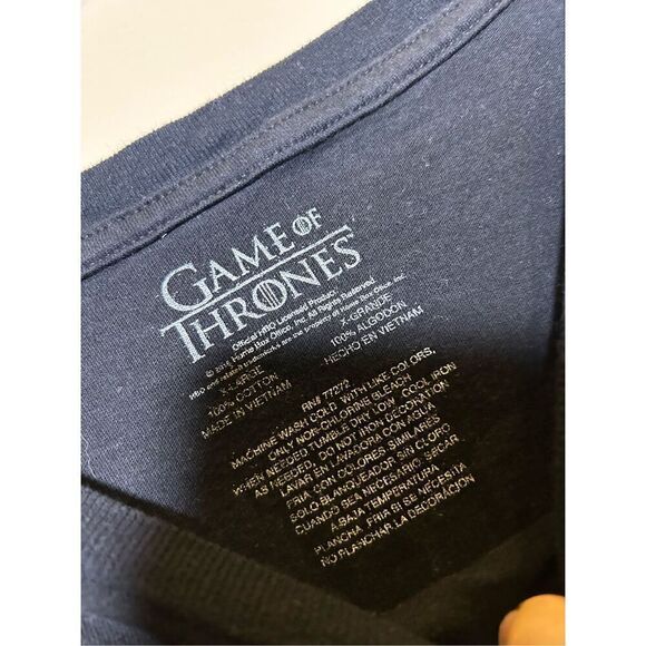 Game of Thrones “I drink and I know things” T-shirt  - Picture 2 of 2